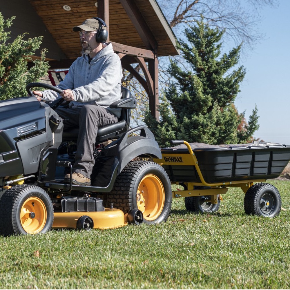 DEWALT® 10 cu. ft. Swivel Cart - DXTB0573 | Rural King