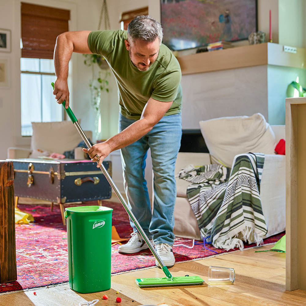 Libman Rinse 'N Wring Microfiber Flat Mop and Bucket System with